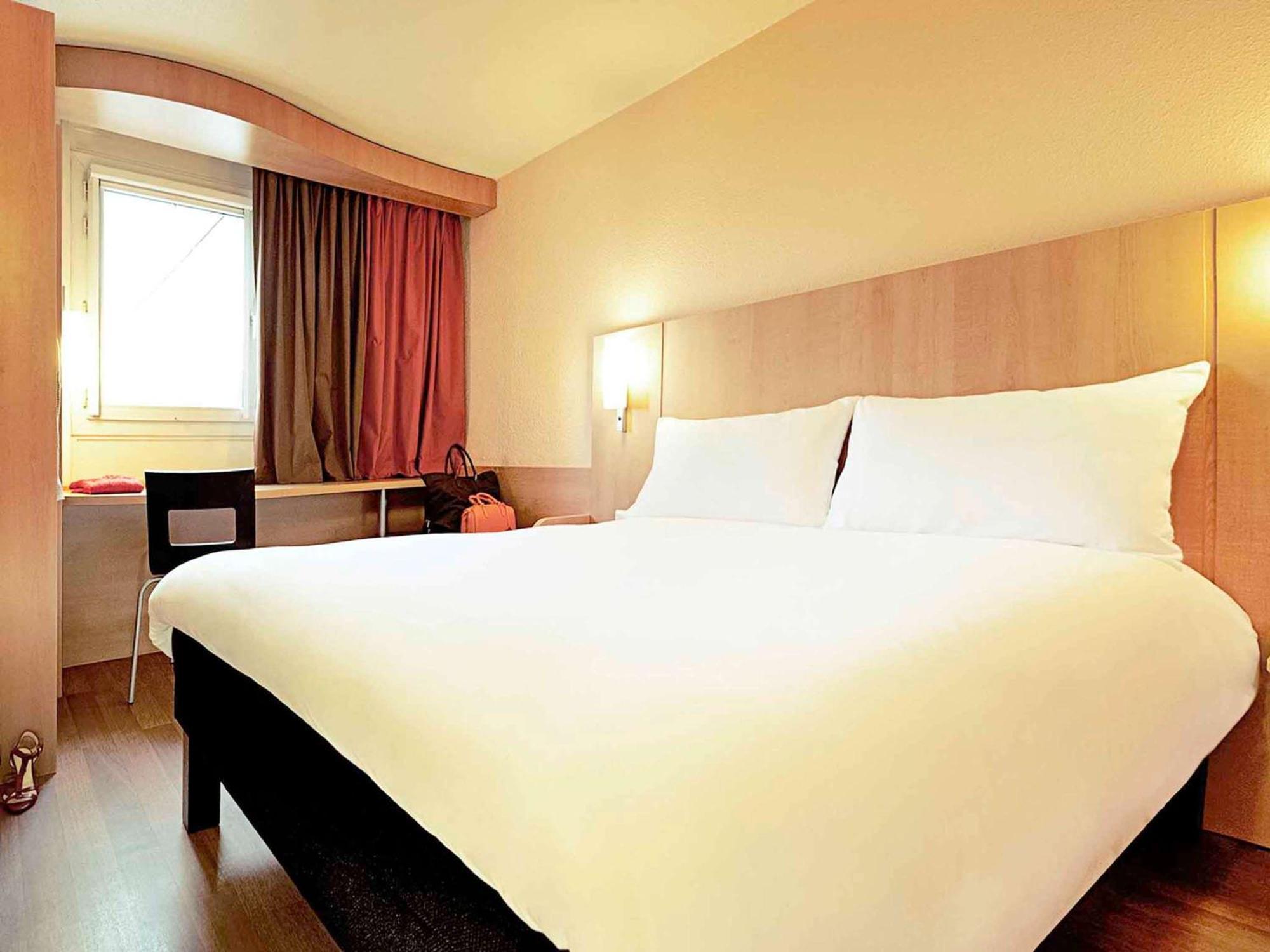 Ibis Brussels Expo Atomium Hotel 3*